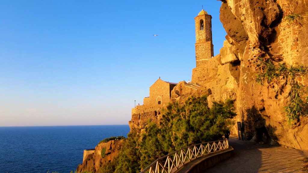 Vale la pena andare a Catelsardo Sardegna