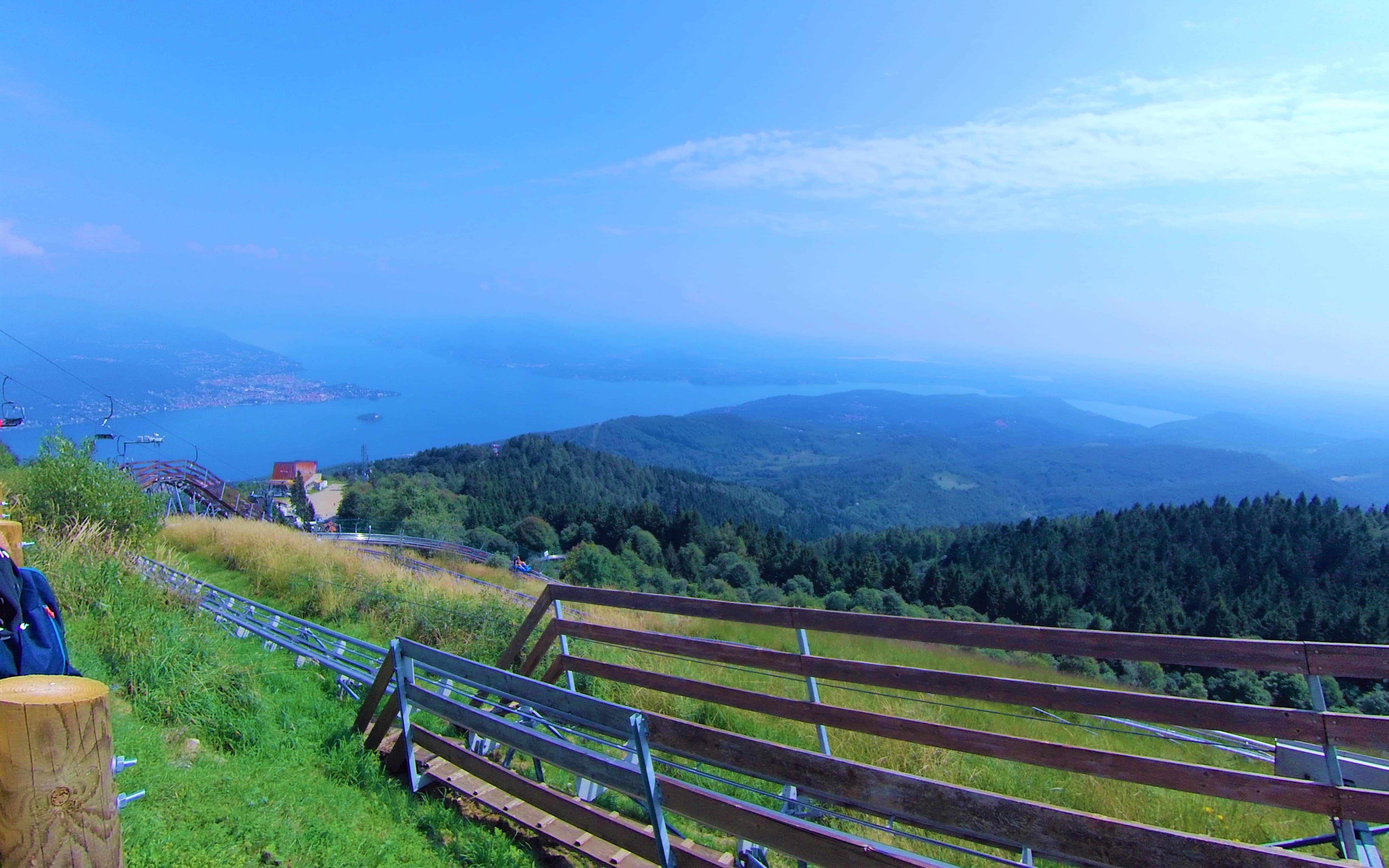 Alpyland Mottarone Stresa: Video montagna russa in estate