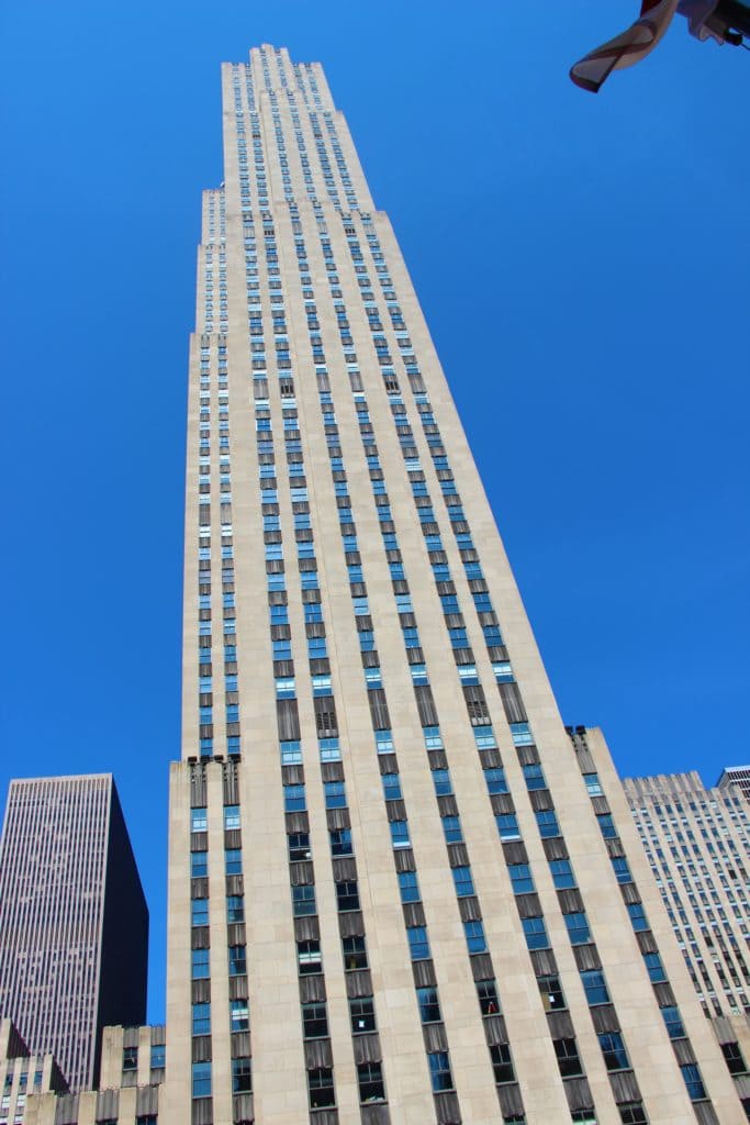 Rockefeller Center New york 2 3 4 gioirni a new york grattacielo scaled