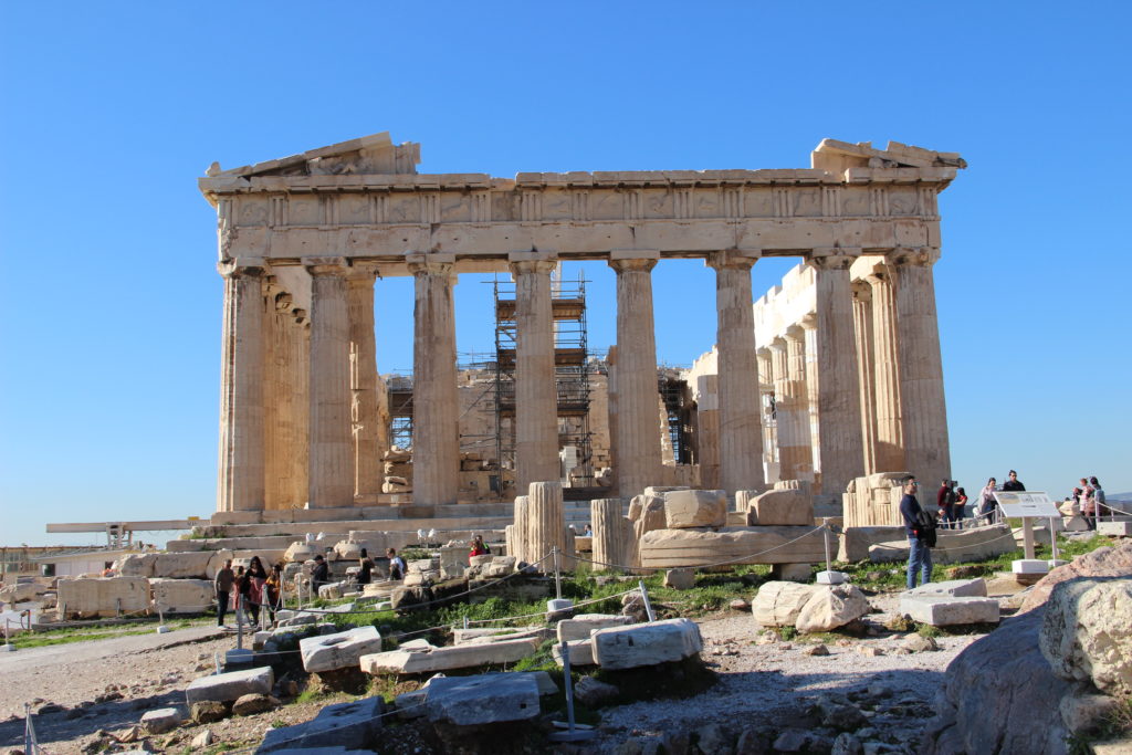 partenone atene grecia lo scultore del partenone scaled