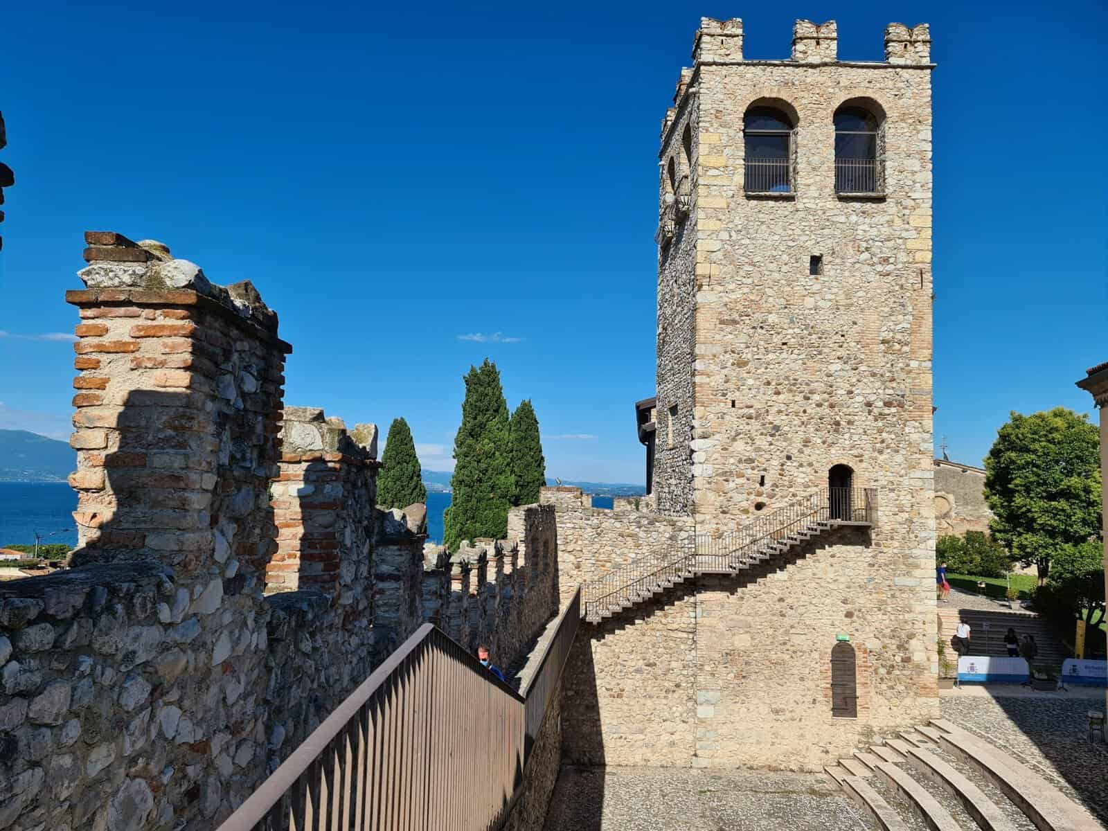 Castello di Desenzano sul Garda cosa vedere tripilare | Desenzano del Garda Cosa Vedere