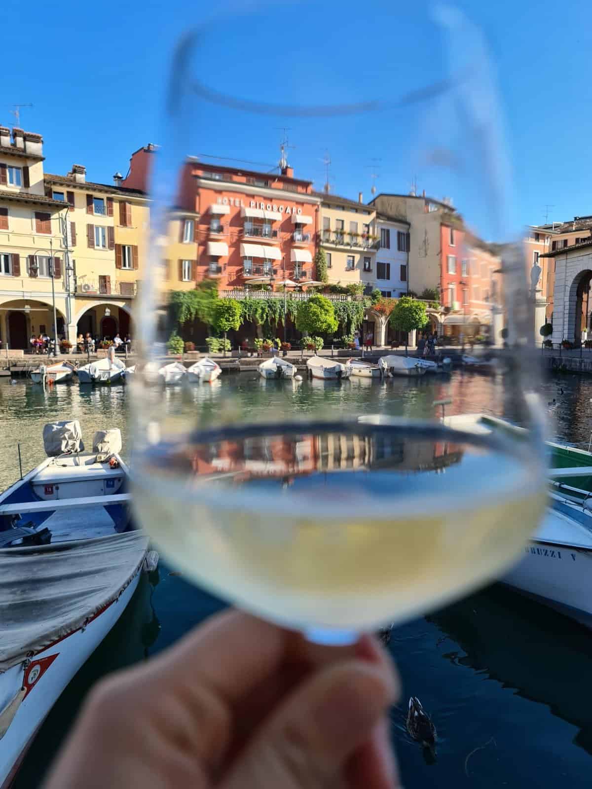 Porto vecchio desenzano sul garda cosa vedere tripilare 15 1