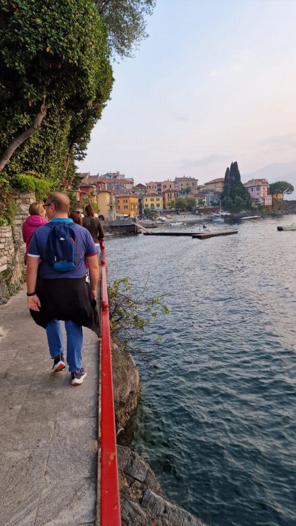 Passerella sul Lago e Antico Porto Varenna Lago Di Como 6