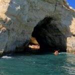 Quali sono le modalità per visitare la grotta di Benagil in Algarve Portogallo