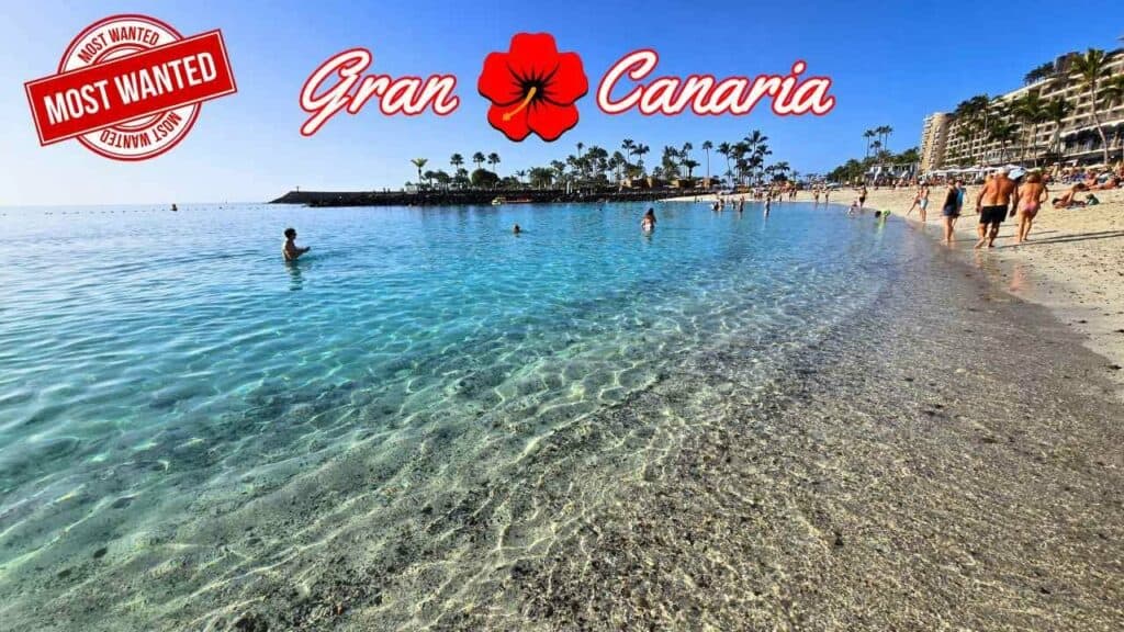 Vacanza Gran Canaria a gennaio: spiaggia assolata con bagnanti