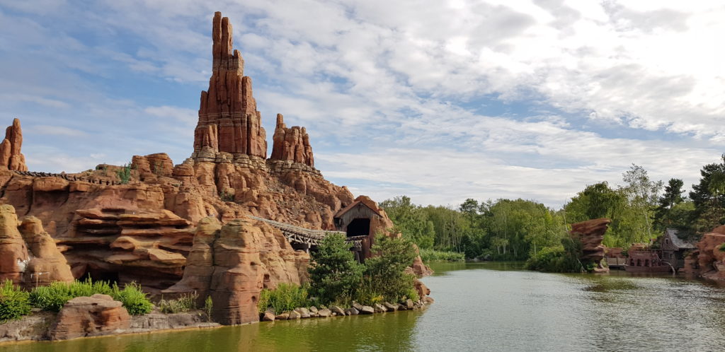 Big Thunder Mountain coaster ride Disneyland Paris