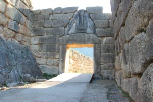 Read more about the article The Lion Gate Mycenae: 1 Extraordinary Ruin of Ancient Greece