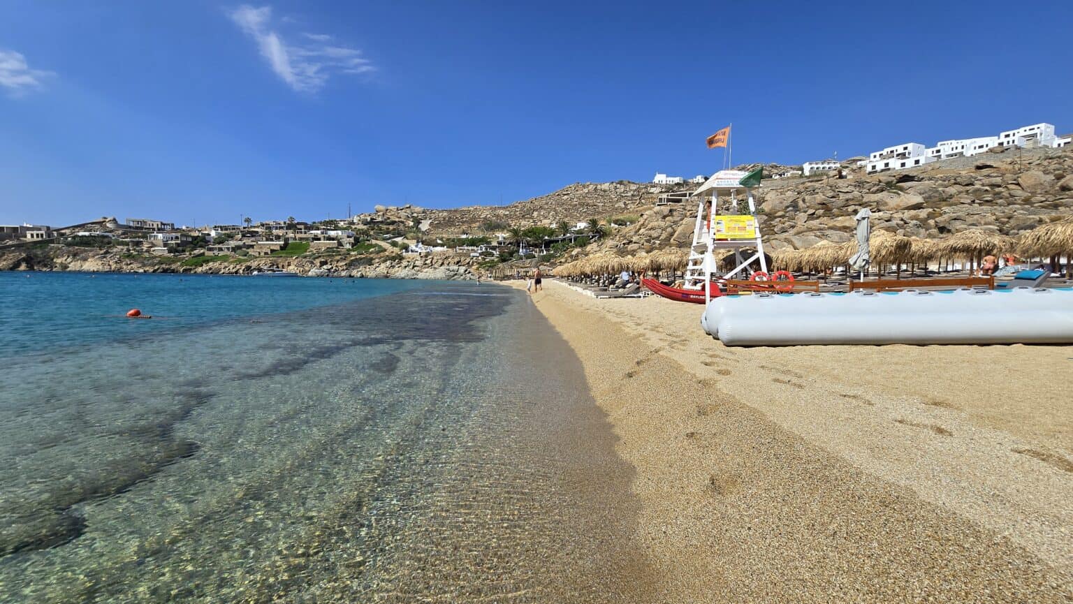 super paradise beach underwater rocks mykonos