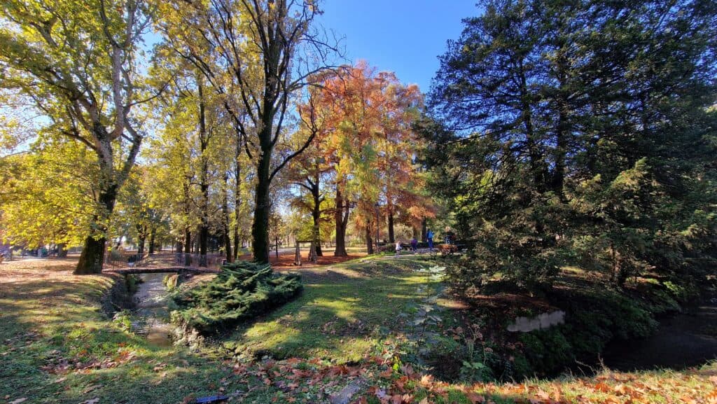Beautiful view of Crema's public gardens (Giardini di Porta Nuova) in autumn colors, perfect for a walk between the station and Piazza Garibaldi