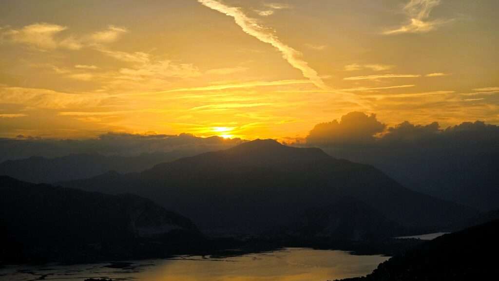Experience Lake Maggiore's beauty, which can rival Santorini: spectacular alpine sunsets. 5 Experience Lake Maggiores beauty which can rival Santorini spectacular alpine sunsets