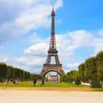 What is the best time to go up the Eiffel Tower?