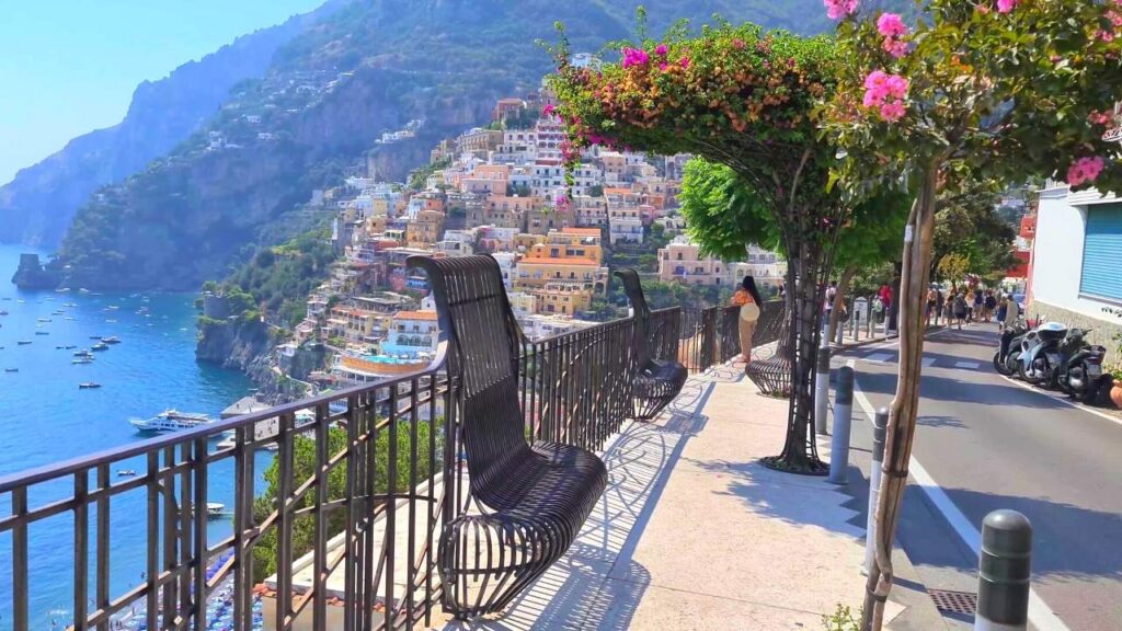 Top 10 Positano cosa vedere Spiagge Positano mare e meraviglie