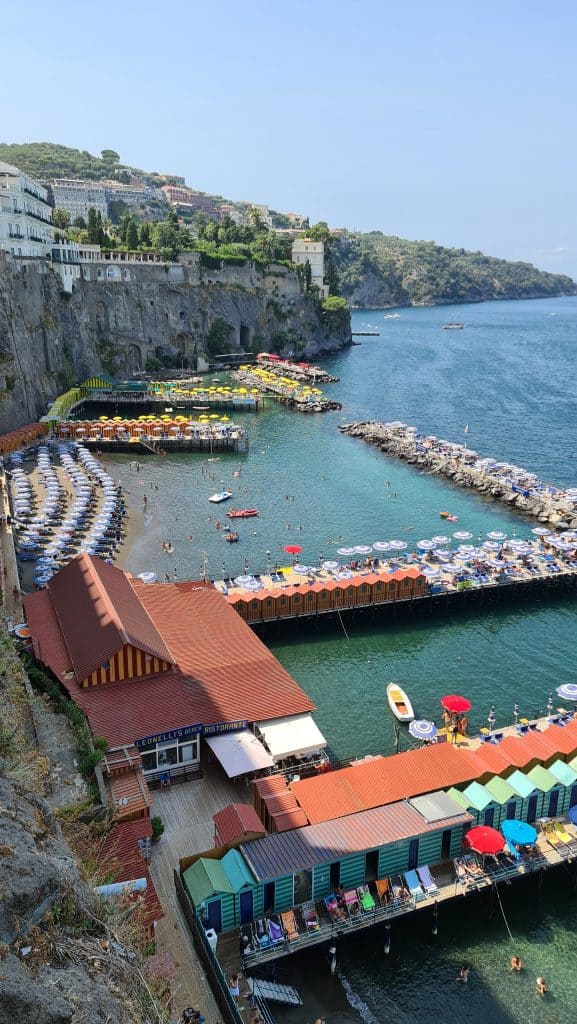 cosa vedere a sorrento spiagge mare 14 scaled