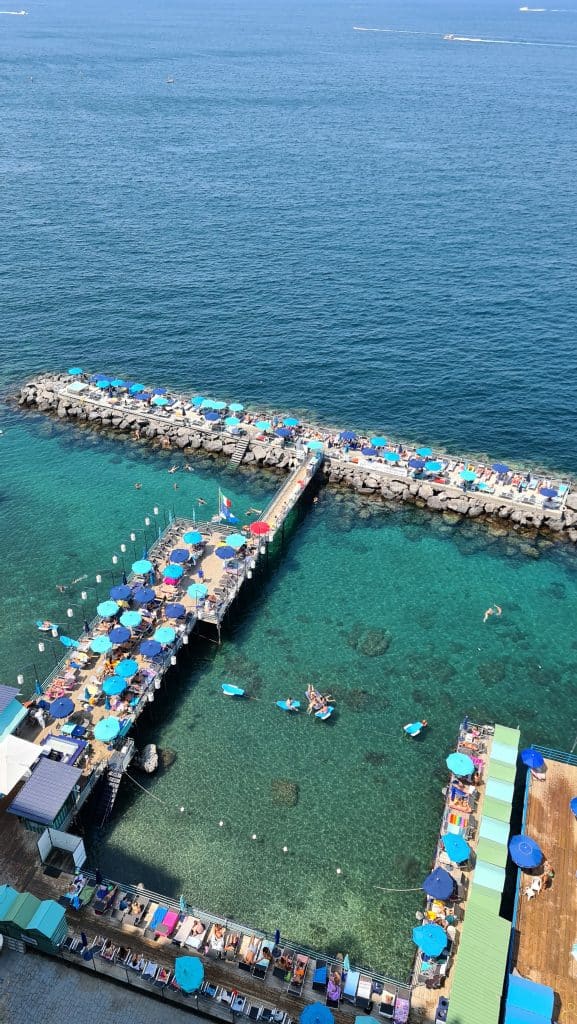 cosa vedere a sorrento spiagge mare 7 scaled