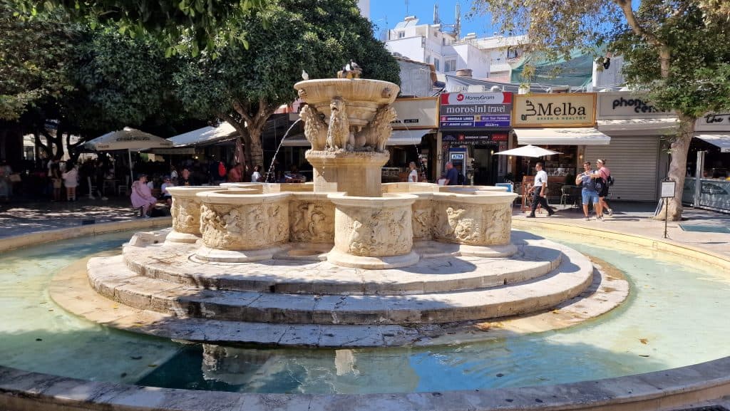 Creta cosa vedere a Heraklion Fontana Morosini