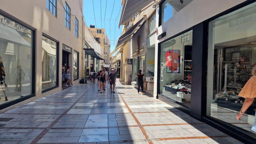 Heraklion centro con i negozi via Dedalou 1