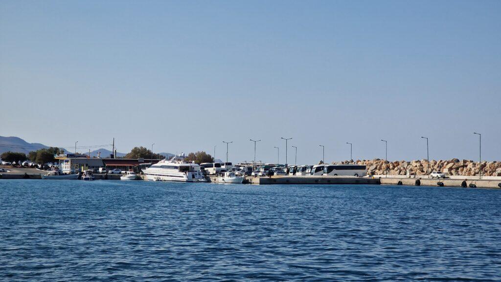 Porto di Kissamos per tour alla spiaggia di Balos pullman e biglietteria