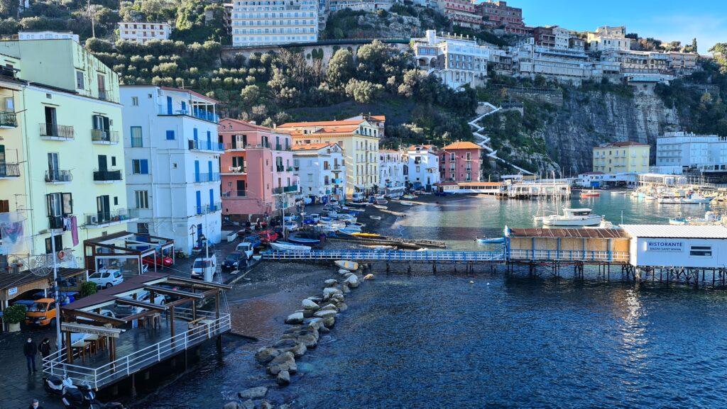 Cosa Vedere a Sorrento Marina Grande in inverno 1