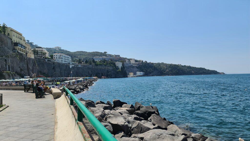 Cosa Vedere a Sorrento Marina Piccola destate 2