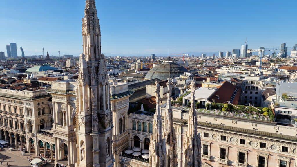 Cosa vedere a Milano Terrazze dalla Cattedrale Piazza Duomo e Galleria Vittorio Emanuele II