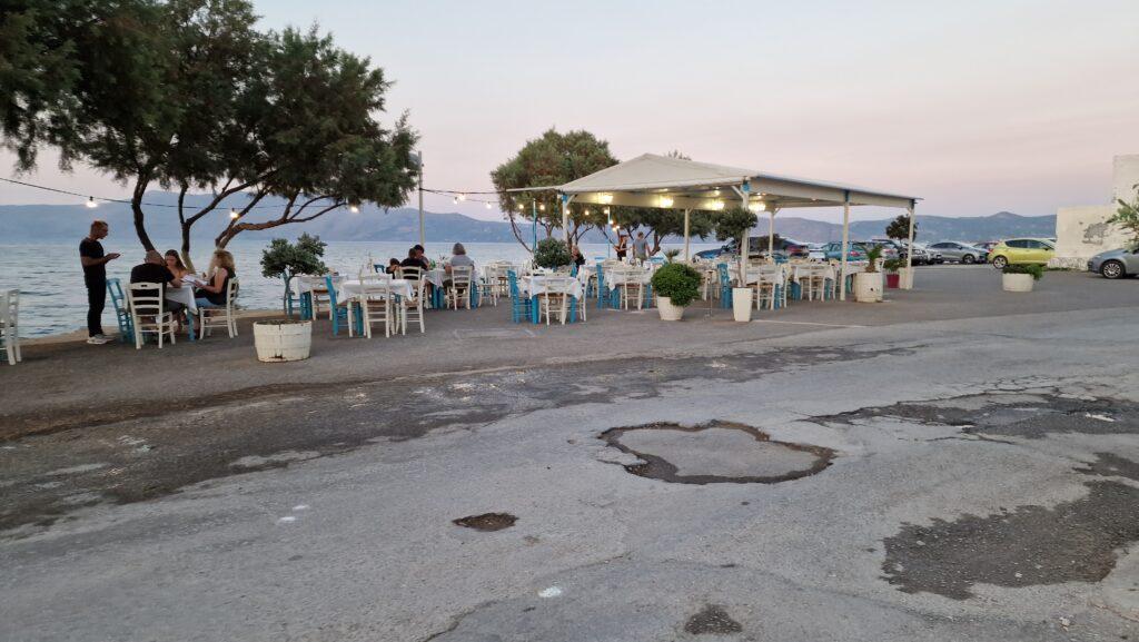 Creta cosa vedere Kissamos ristoranti sul lungomare 2