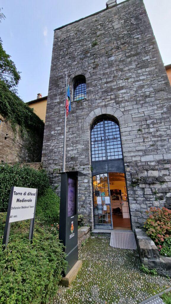 Lago di Como Bellagio cosa vedere Torre Medioevale di Difesa