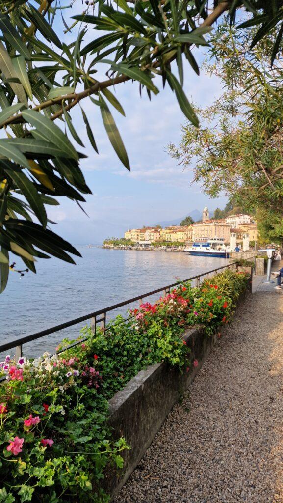 Lago di Como Bellagio cosa vedere lungolago Europa in autunno 7