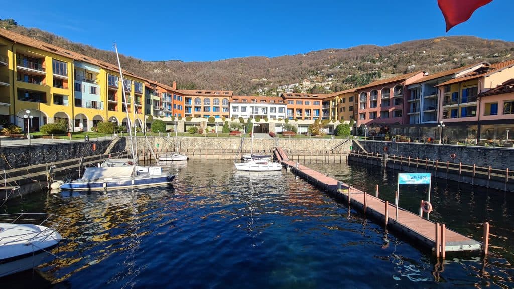 Cannero Riviera Lake Maggiore in winter tripilare 2 scaled