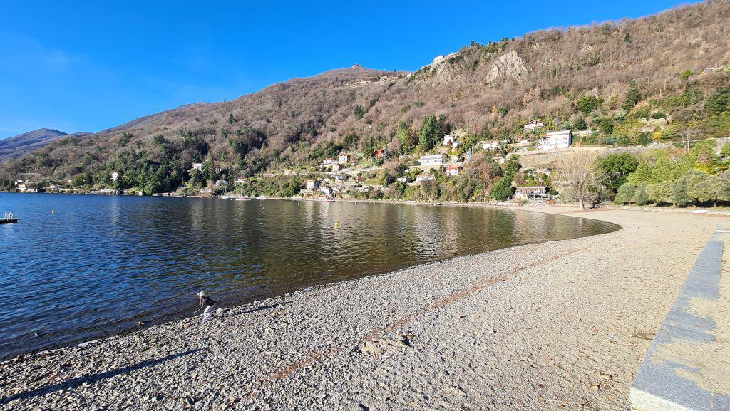 beach Cannero Riviera Lake Maggiore 2 scaled