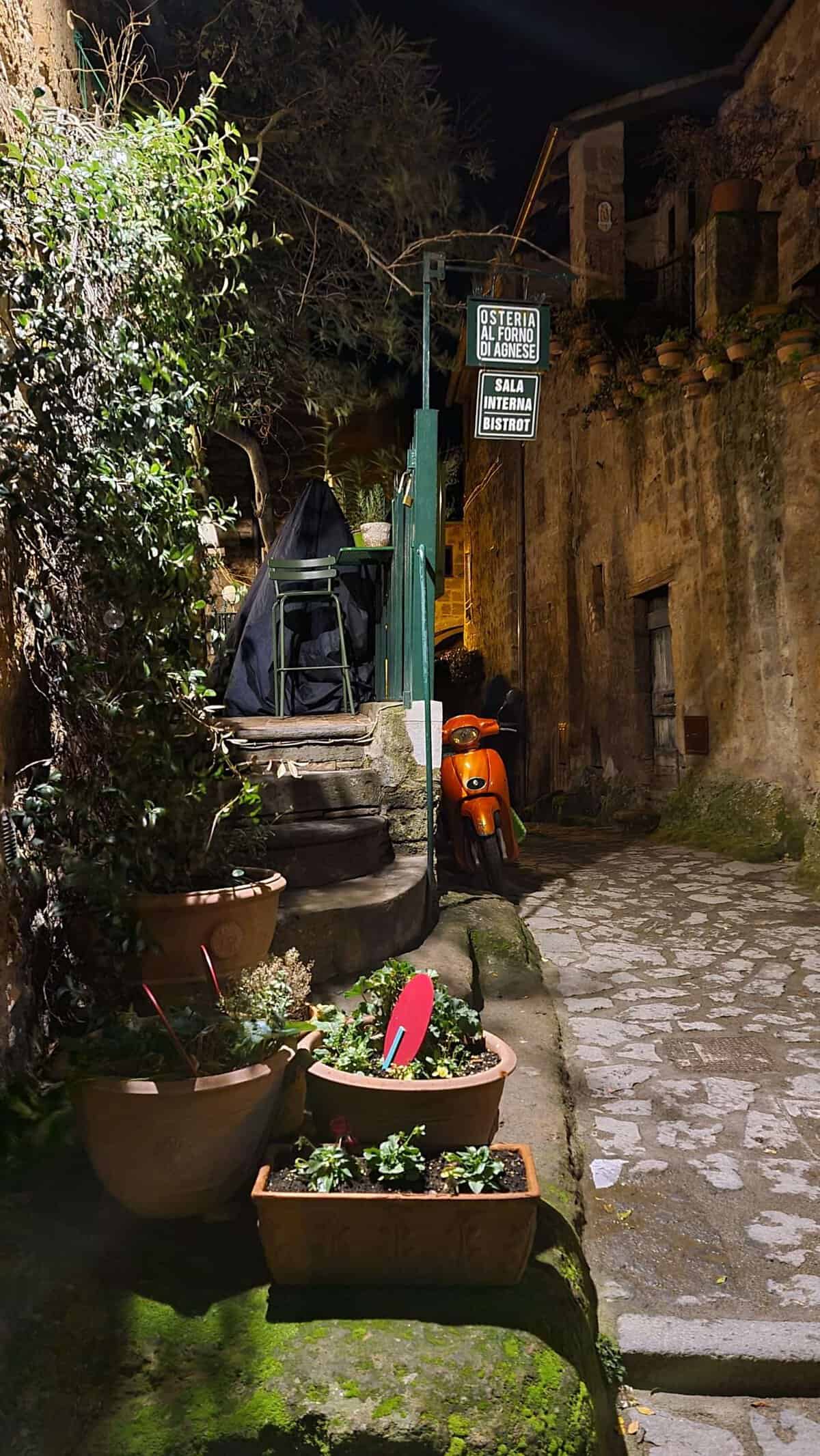 Civita di Bagnoregio Italy restaurants osteria al forno di agnese 19 scaled