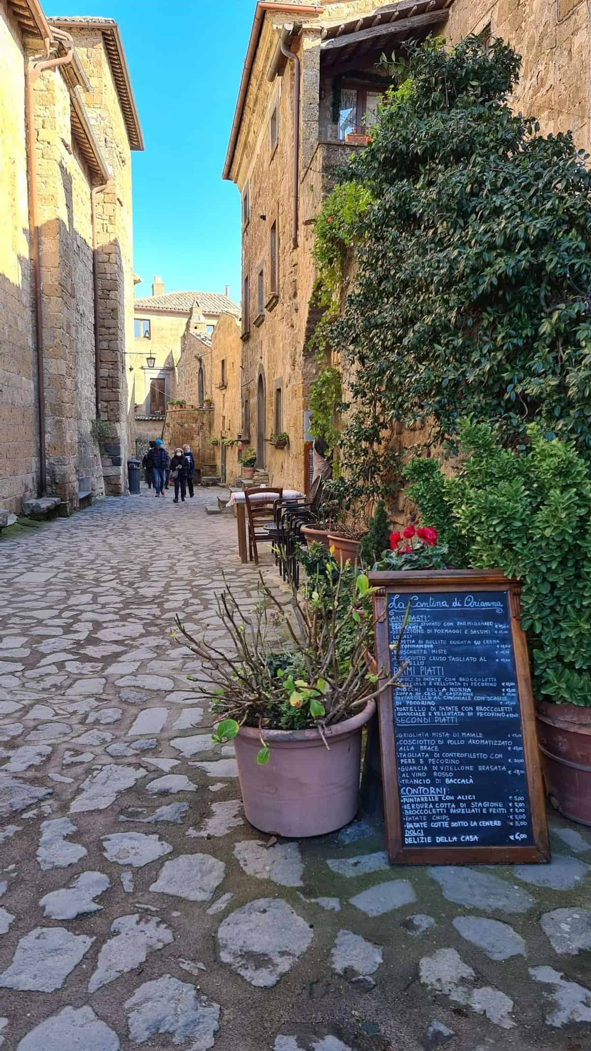 civita di bagnoregio italy restaurants la cantina di arianna 25 scaled