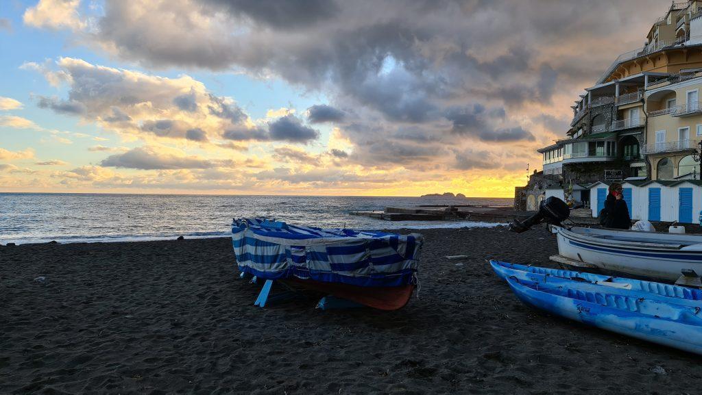 sunset Positano Italy in winter tripilare 39 scaled