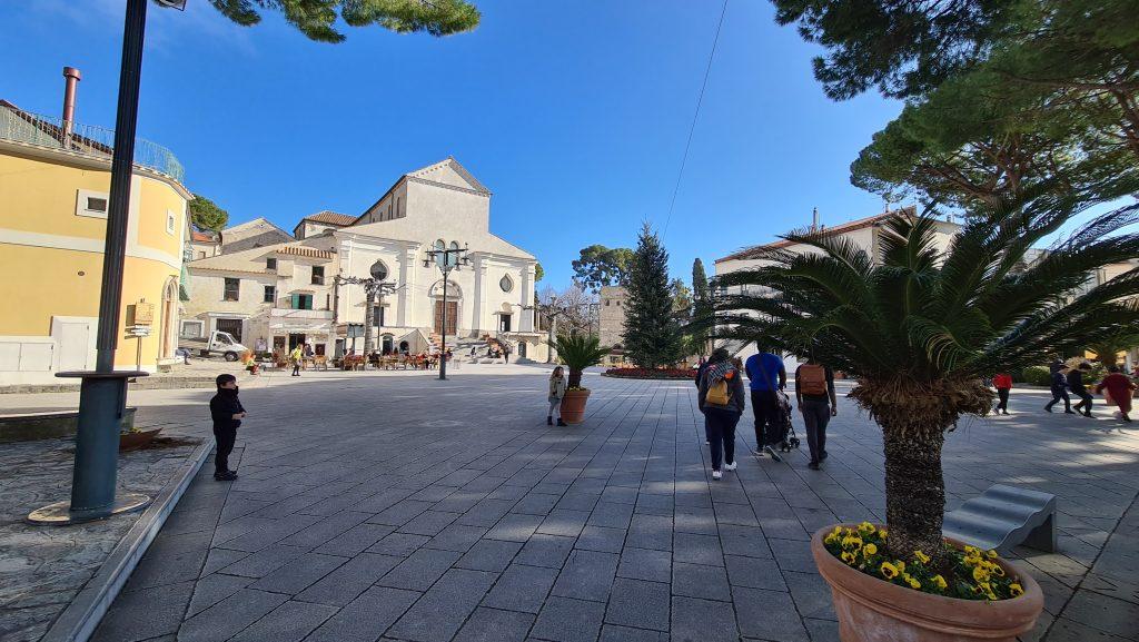 Piazza Duomo Ravello Italy Amalfi Coast Tripilare 1