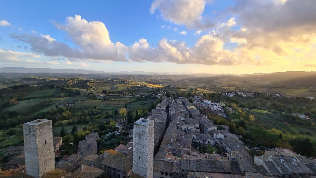 Tuscan village San Gimignano Italy torre grossa tower and tuscany view tripilare 27