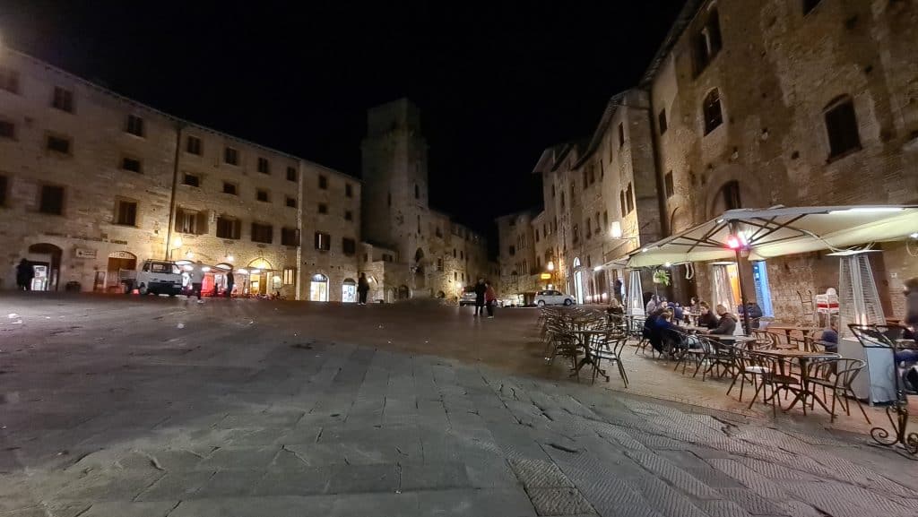 old town Tuscan village San Gimignano Italy things to do tripilare 27