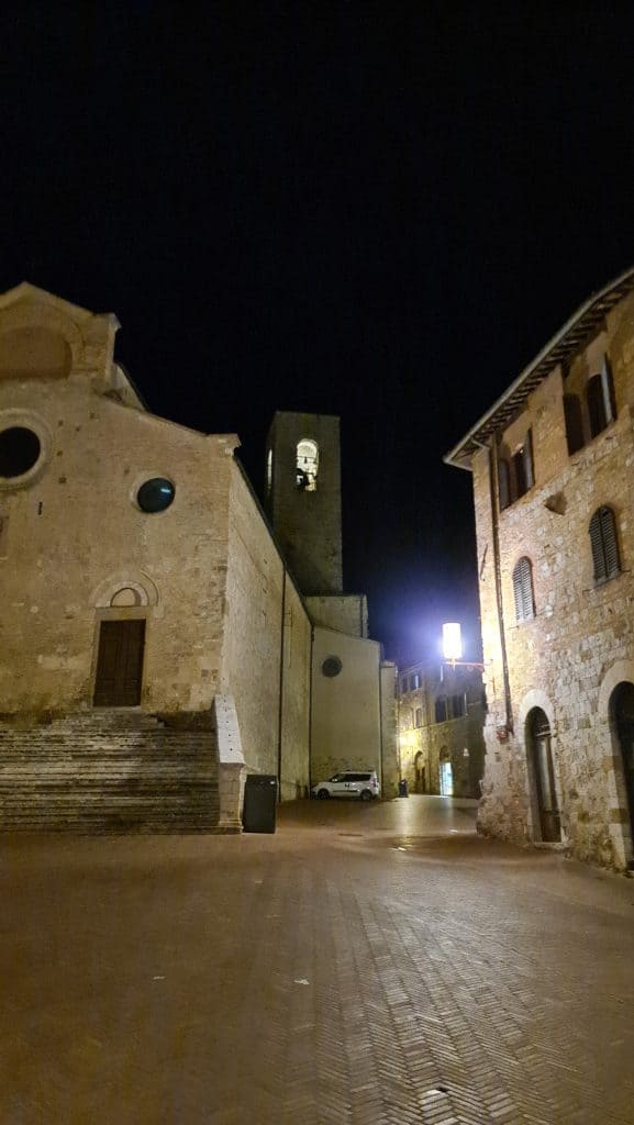 old town Tuscan village San Gimignano Italy things to do tripilare 43