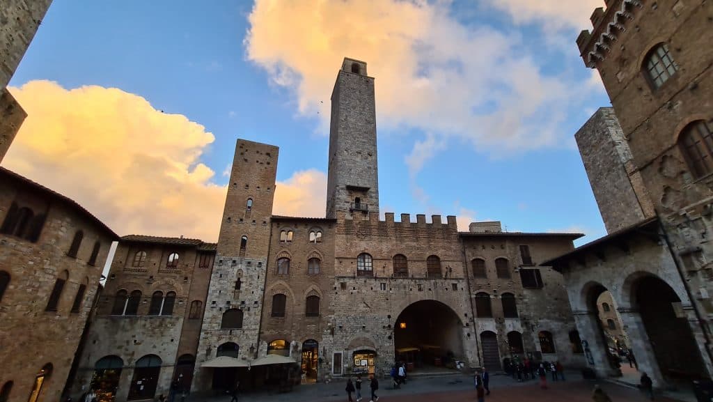 old town Tuscan village San Gimignano Italy things to do tripilare 7