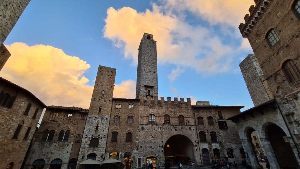 old town Tuscan village San Gimignano Italy things to do tripilare 8