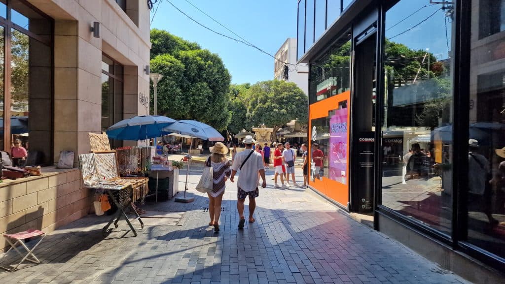 Heraklion city center with shops Dedalou street 2