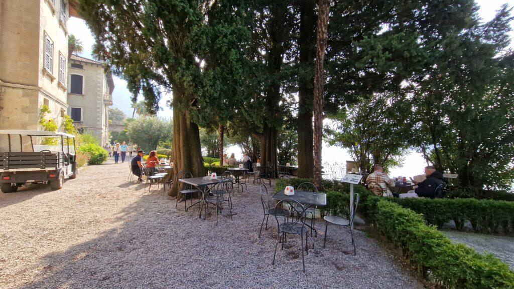 Lake Como Varenna things to do visit the gardens of Villa Monastero 6