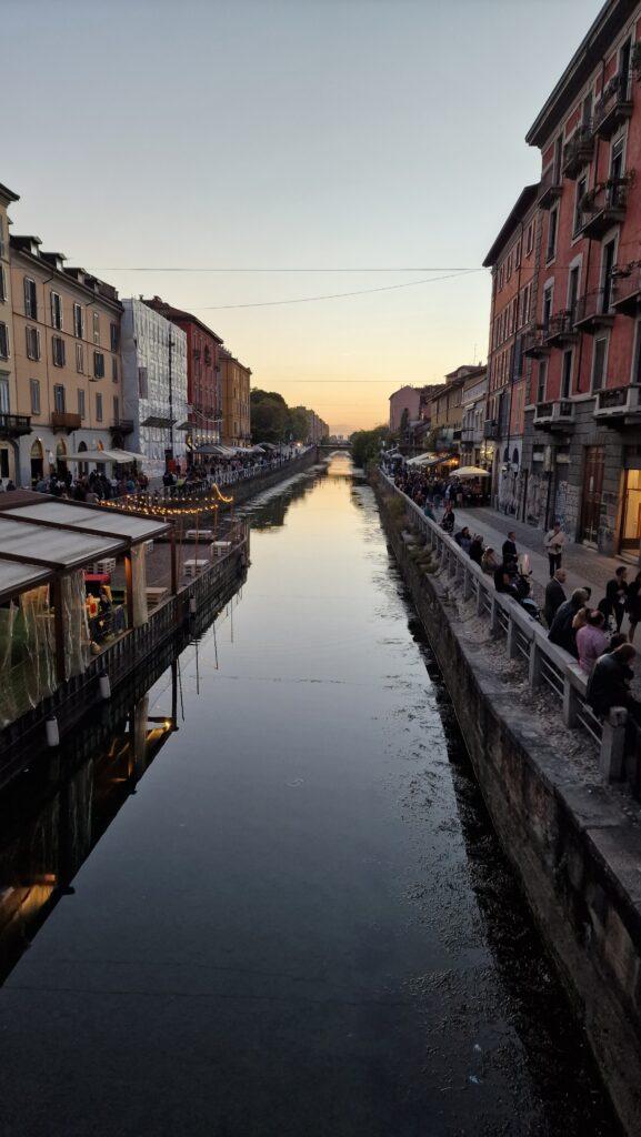 Milan Things to do by night The Navigli Naviglio Grande 12