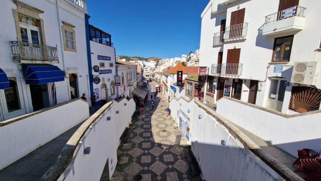 5 de Outubro street Albufeira Portugal things to do in Algarve weather towns